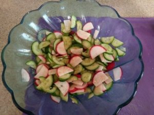 Marinate cucumber and radish salad